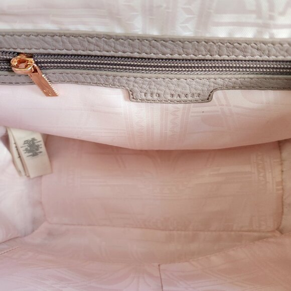 Ted Baker London ChantelTrapeze Tote Bag Large - Picture 8 of 16